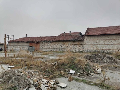 изоставено училище
